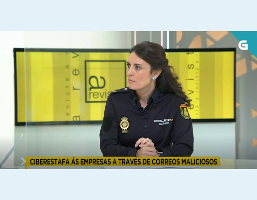 Inés Amor, voceira da Policia Nacional