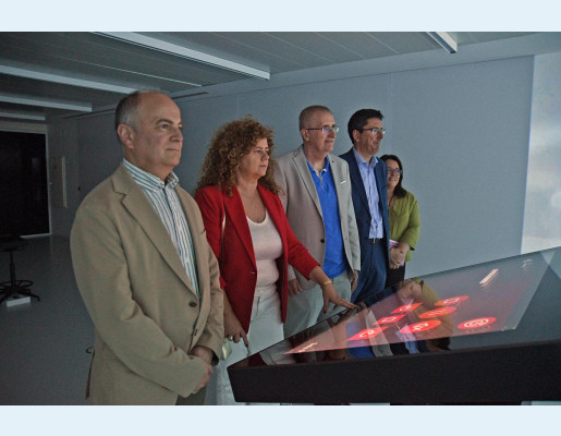 A directora xeral de FP e representantes da Axencia para a Modernización Tecnolóxica de Galicia